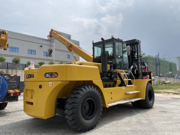 HNF-350 35吨 重型叉车 - Image 3