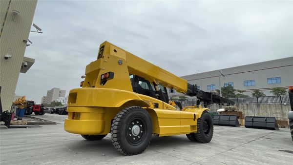 HNT-110 11吨 伸缩臂叉车 - Image 4